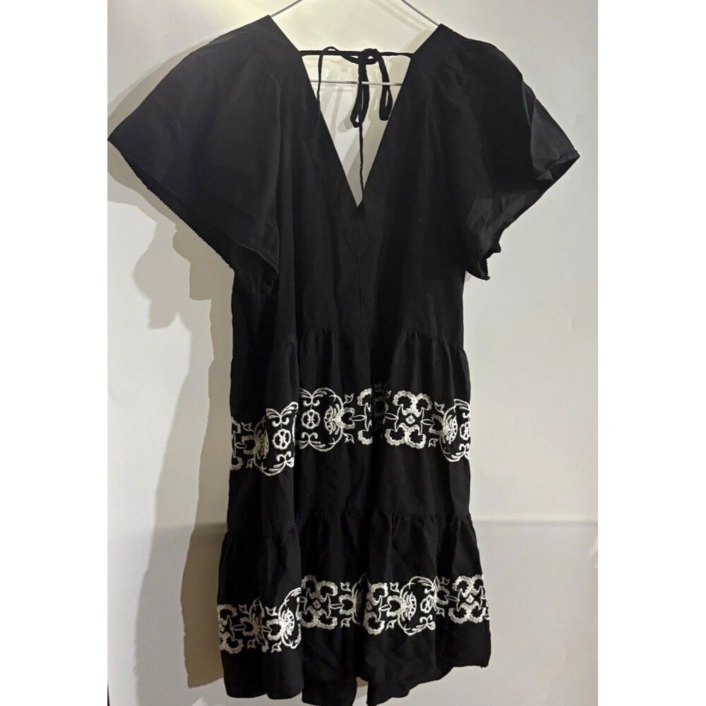 Old Navy Black Embroidered V-Neck Short Sleeve Fit & Flare Dress Women’s L